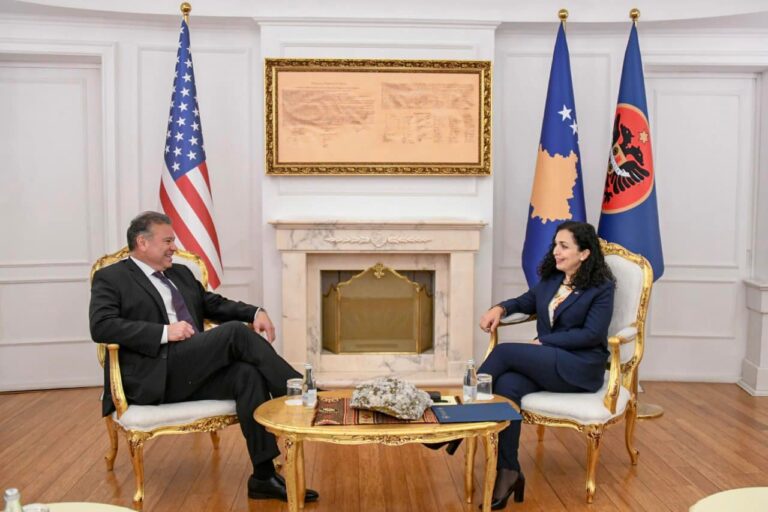Zyrtari i DASH takon Osmanin, presidentja: Kosova do të vijojë të jetë palë konstruktive