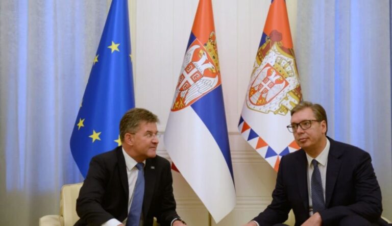 Pas Prishtinës në Beograd, Escobar dhe Lajcak takim të vështirë me Vuçiç-in