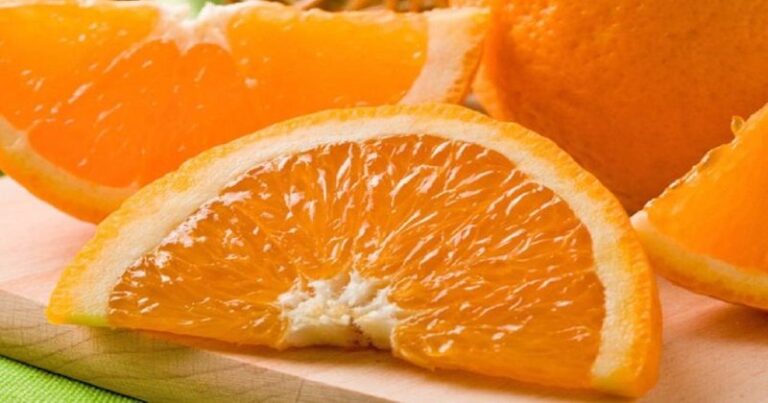 Doni të keni lëkurë të pastër dhe të shëndetshme? Ja vitaminat që ju duhen