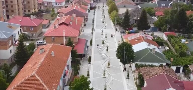 Rama “zgjohet” në Ersekë: Rilindja Urbane me vijën ujore që gjarpëron nga ujëvarat e Gramozit