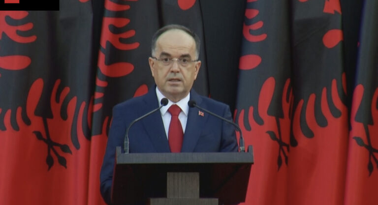Situata në Kosovë, Begaj telefonon Osmanin: Vetëm me dialog adresohen çështjet