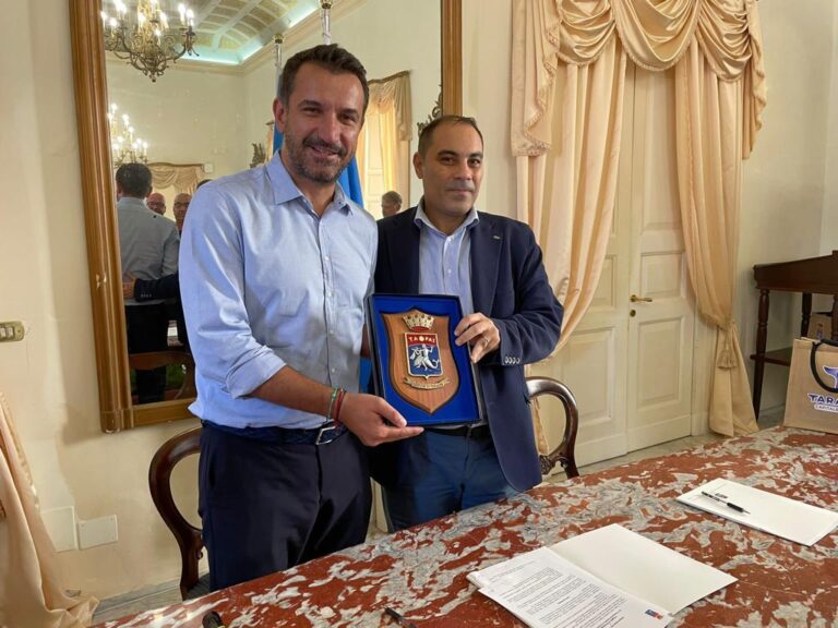 Kryebashkiaku Erion Veliaj në Taranto, pritet nga kryebashkiaku Melucci: Së shpejti binjakëzimi mes dy qyteteve