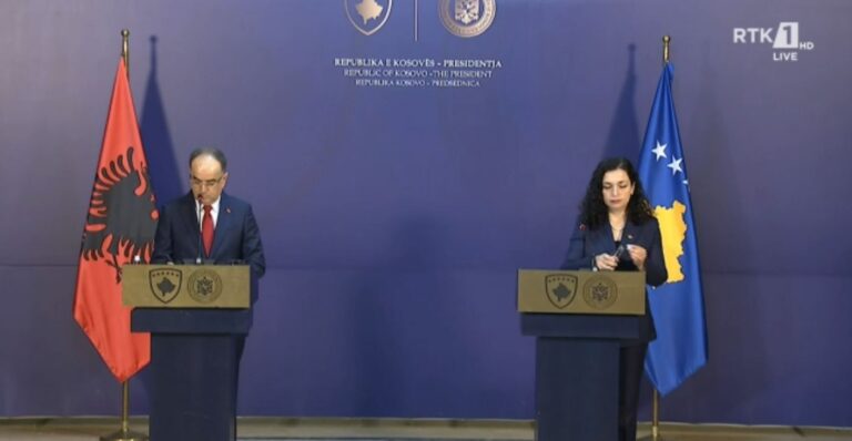 Presidenti Begaj konferencë të përbashkët me Presidenten Osmani: Lidhja jonë e pandashme