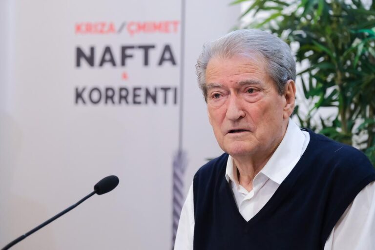 ”300 mijë ton naftë kontrabandohen”, Berisha: Një pronar peshkarexhe takohet me Ramën për këtë gjë
