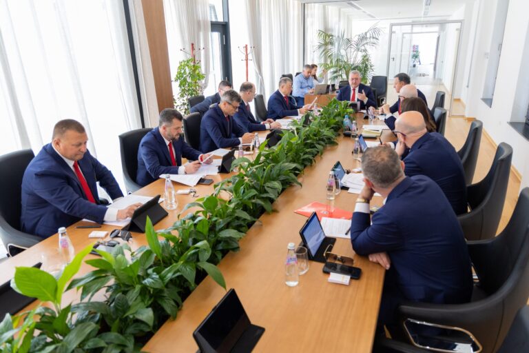 Komiteti Ekzekutiv i FSHF merr vendime të rëndësishme për sezonin futbollistik 2022/2023
