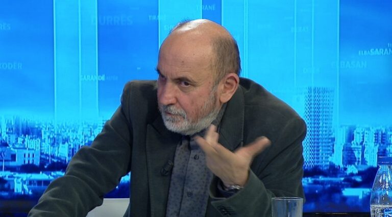 Fatos Lubonja: Diga e pushtetit është çarë nga zemërimi i akumuluar