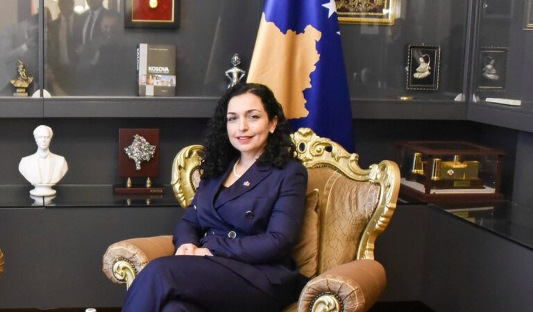 Presidentja Vjosa ​Osmani: FSK dhe policia të gatshme në mbrojtje të territorit