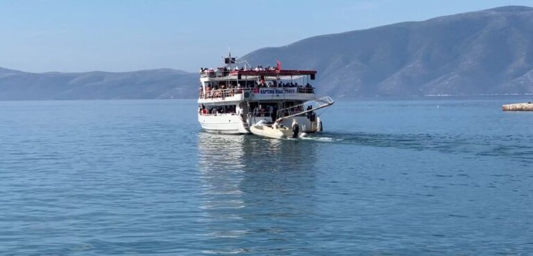 Vlora plot me turistë në ditët e para të shtatorit