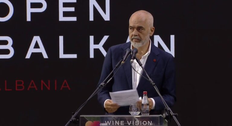 Rama në Beograd: ”Open Balkan” projekt paqeje, eksportet me Serbinë janë rritur me 30%