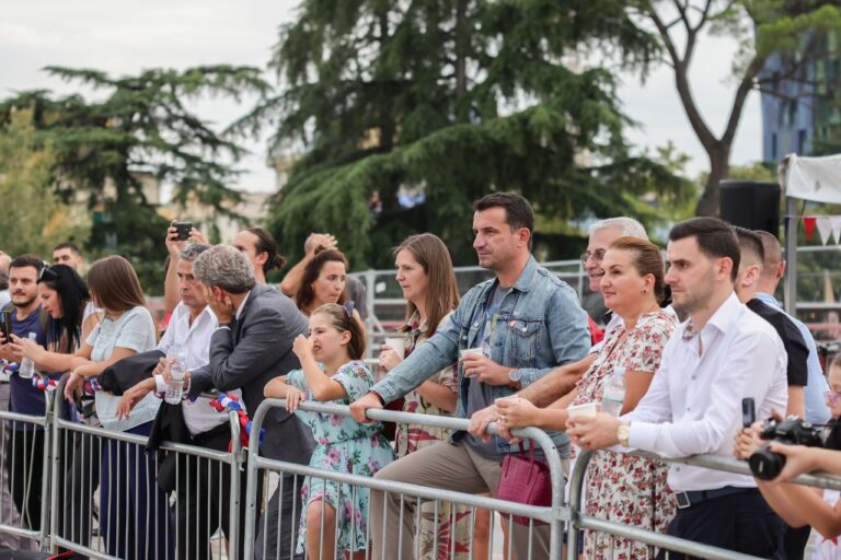 Veliaj dhe ambasadori britanik King-Smith lançojnë “Javën e Kulturës Britanike”