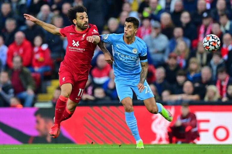 Kjo e dielë ka dy supër ndeshje: Liverpul-Manchester City dhe Real Madrid-Barcelona