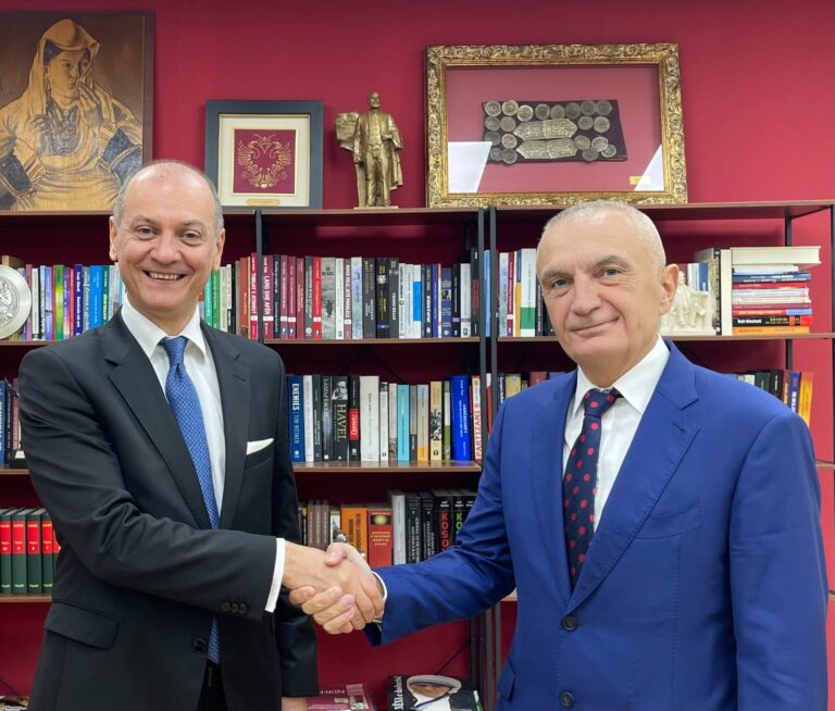 Takimi me ambasadorin serb në Tiranë, Meta: Suportojmë bashkëpunimin rajonal