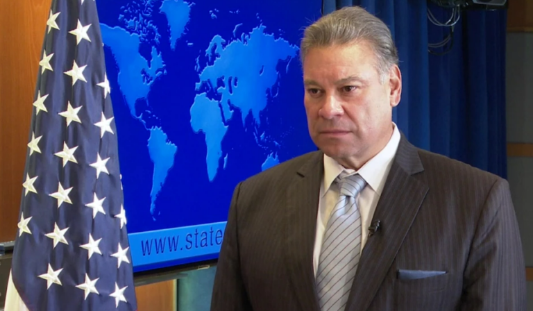 Zëvendës-Ndihmës Sekretari i Shtetit , Gabriel Escobar: Ambasadorja Yuri Kim është në sinkron me DASH