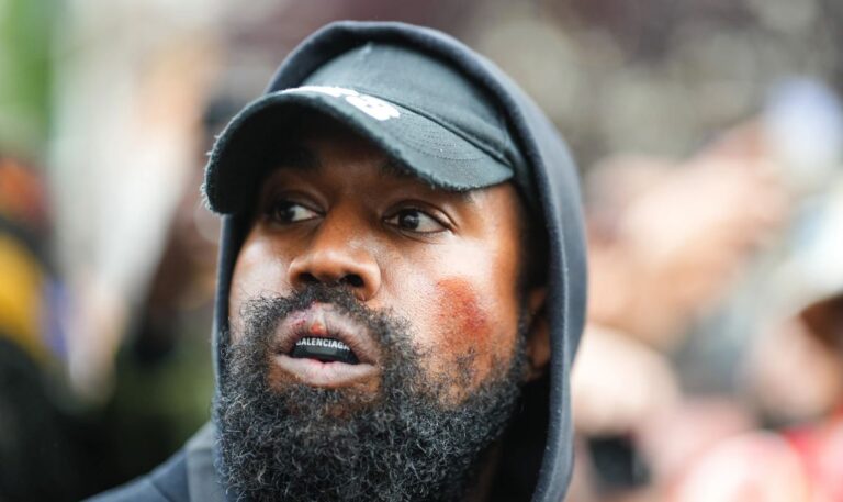 FOTO/ Kanye West ”gjuan” modelen shqiptare