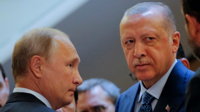 Lavde për Erdoganin, Rusia: Lider i kalibrit të ndryshëm