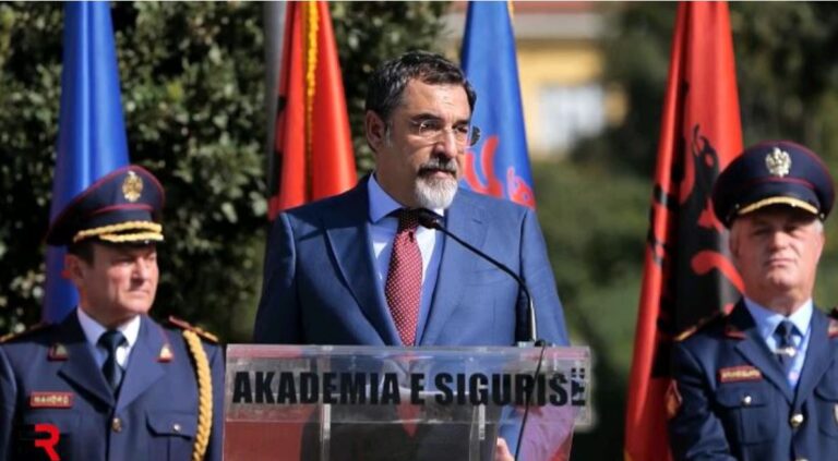 Çuçi këshillon efektivët e rinj: Mos u thyeni nga krimi e politika