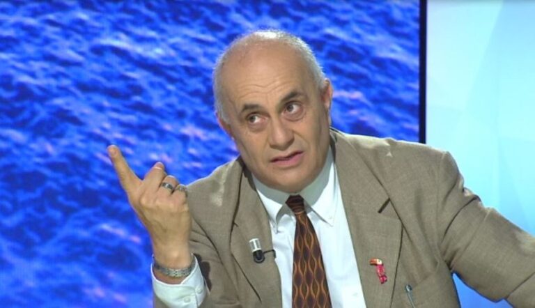 Artan Fuga: Mjaft me vetëmburrjet për shpëtimin e hebrenjve
