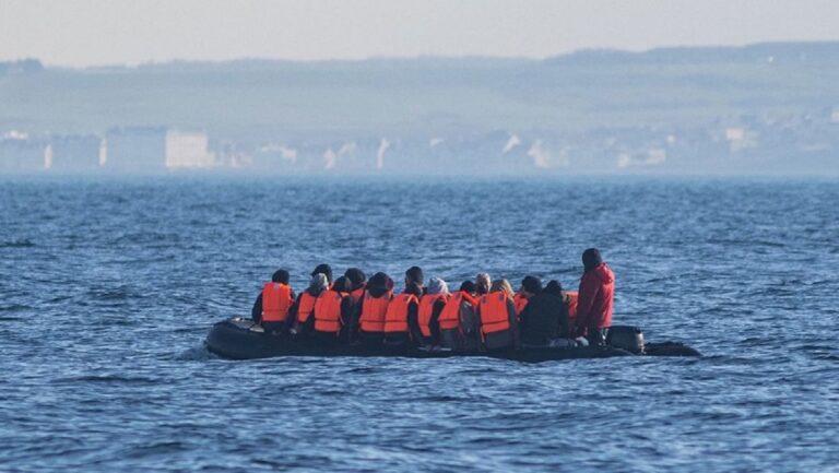 Rinia e gomoneve, shpresa është shuar. Politika ka dështuar