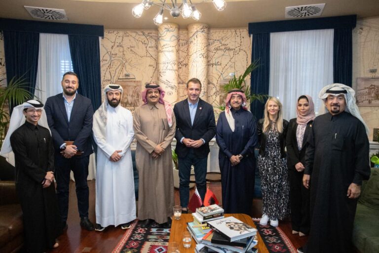 Kreu i Fondit të Katarit, Abdulrazak bin Abduljalil Abdulghani Al-Abdulghan viziton Tiranën