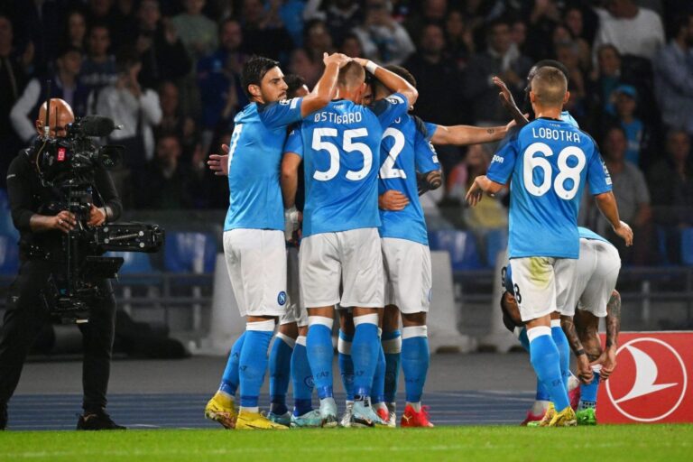 Napoli vendos rekord për fitore radhazi, 36 gola të shënuar në 12 ndeshjet e fundit