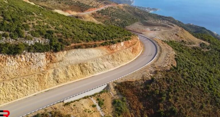 Rama nxjerr pamjet: Përveç lehtësimit të trafikut, bajpasi i Vlorës nxori në pah pamjen piktoreske të vijës bregdetare (VIDEO)