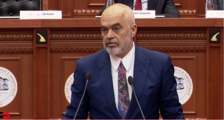 Rama në ceremoninë e 50-vjetorit të themelimit të ASH: Po shpërdorohet gjuha shqipe