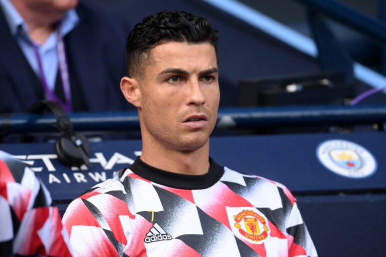 Plas te United, Cristiano Ronaldo largohet në janar