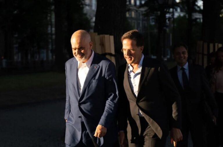 Rama dhe Rutte shkrim për median europiane: Komuniteti Politik Europian është ide e mirë