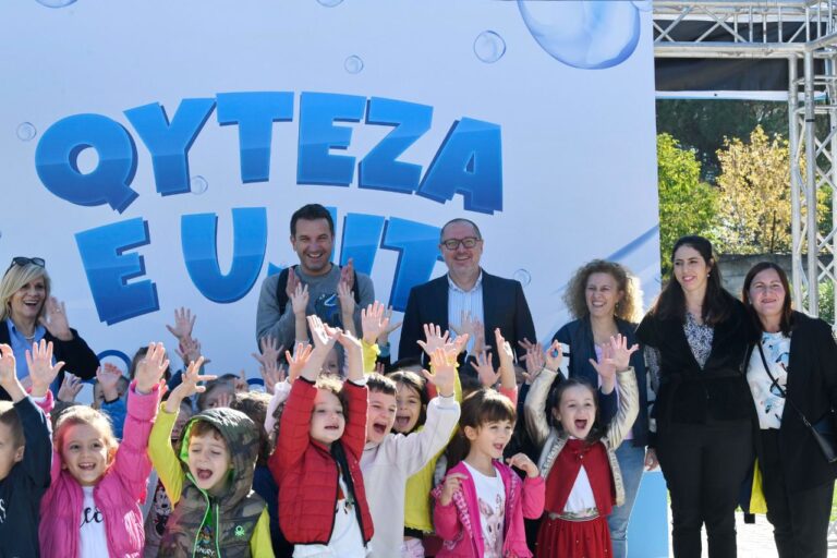 Veliaj: Na duhet ndihma e të gjithëve, duhet ta kursejmë energjinë elektrike dhe ujin
