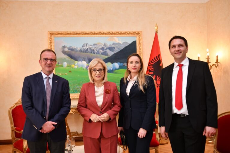 Lindita Nikolla: Shqiptarët, faktor i rëndësishëm për europianizimin e Maqedonisë së Veriut