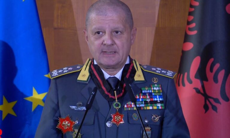 Rama nderon komandantin e ”Guardia di Finanza”: Ia kemi dalë të luftojmë krimin