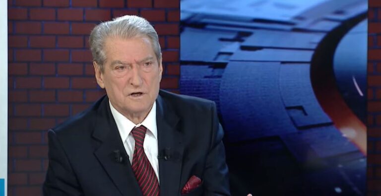 Protesta, Berisha: Populli opozitar është në këmbë dhe i pamposhtur. Dha shpresë