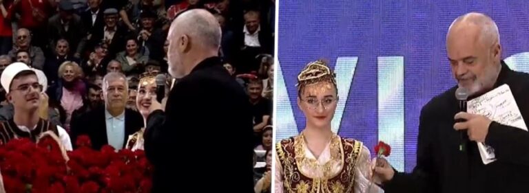 Rama surprizohet nga vlonjatët me një buqetë të madhe me lule të kuqe: Nuk e kam sot datëlindjen