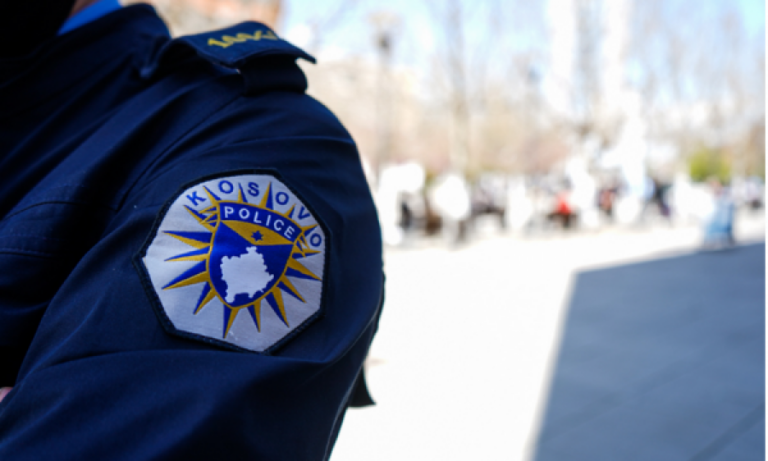 Kr*m në ambientet e një institucioni, ish-burri vr*t ish-gruan. Policia jep detaje