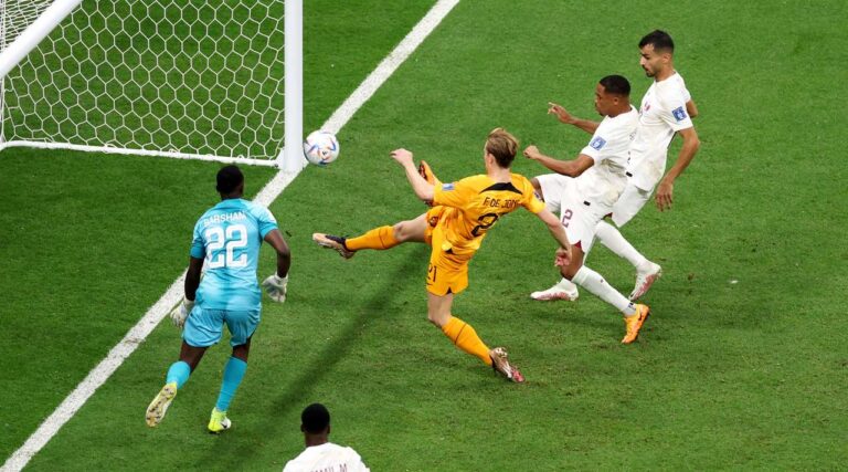 Holanda dyfishon ndaj Katarit, shënon De Jong (VIDEO)