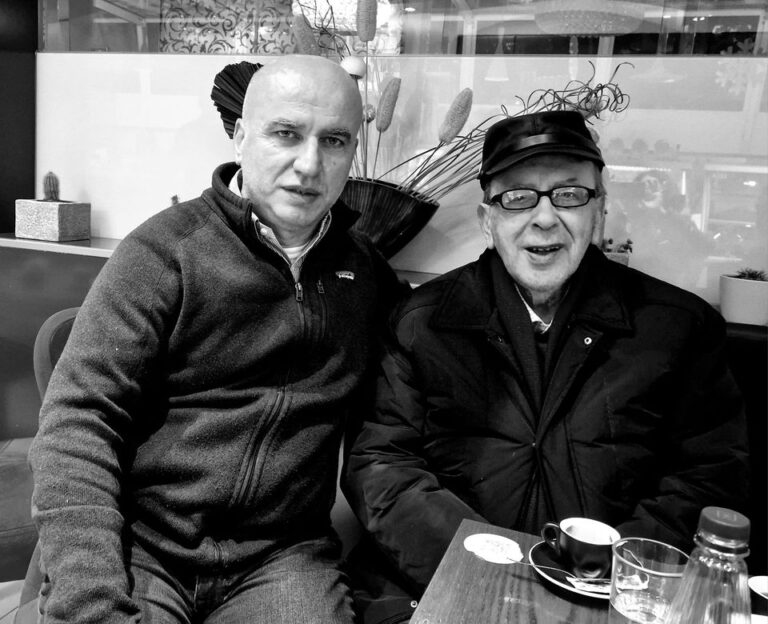 Mero Baze publikon foto me shkrimtarin e madh Ismail Kadare