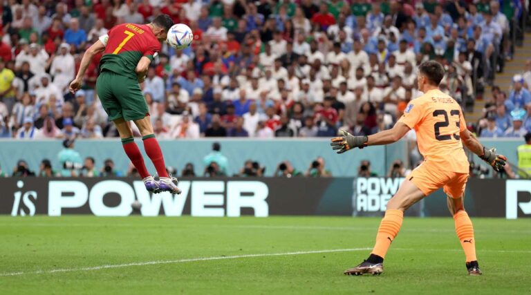 Portugalia fiton me dopietën e Bruno Fernandes ndaj Uruguait, siguron kualifikimin (VIDEO)