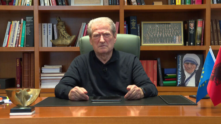 Berisha i drejtohet Ramës për protestën e 6 dhjetorit: Po kërkon sherr, hiq dorë! Opozita do jetë në Bulevardin kryesor