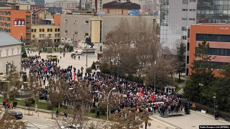 Protestë kundër Gjykatës Speciale pas dënimit të ish-komandantit të UÇK-së