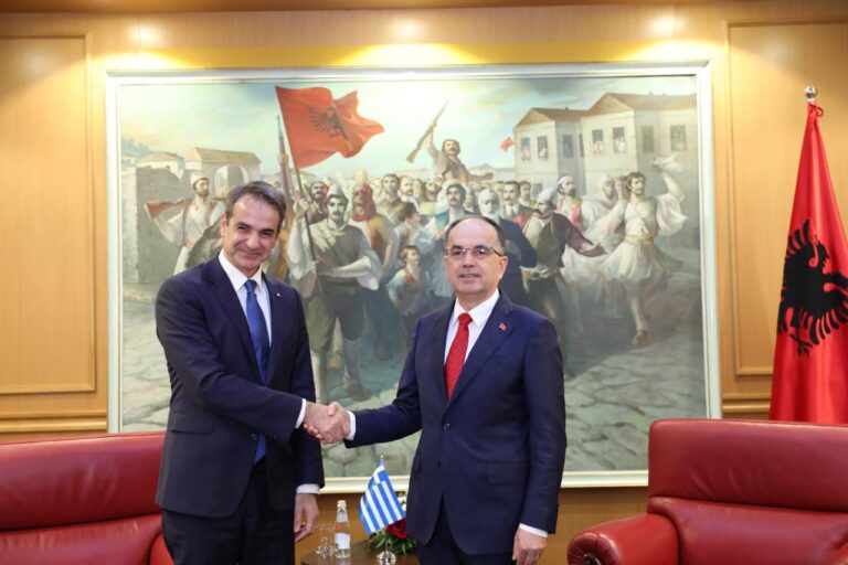 Presidenti Begaj pret kryeministrin grek: Njohja e pavarësisë së Kosovës, i shërben sigurisë së rajonit