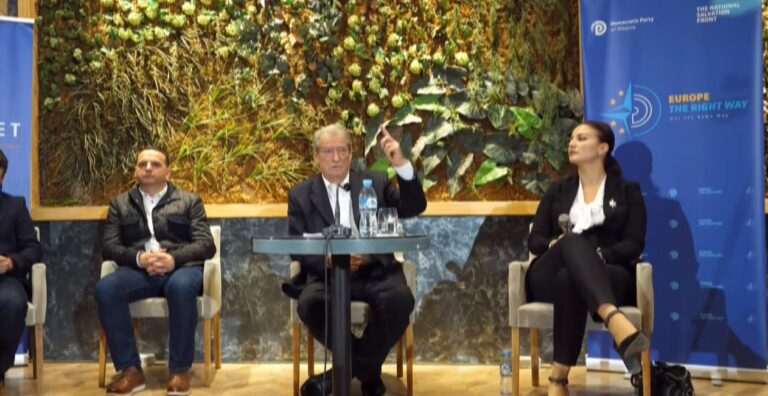 Berisha thirrje demokratëve: Përgatituni për protesta të fuqishme deri në mosbindje civile