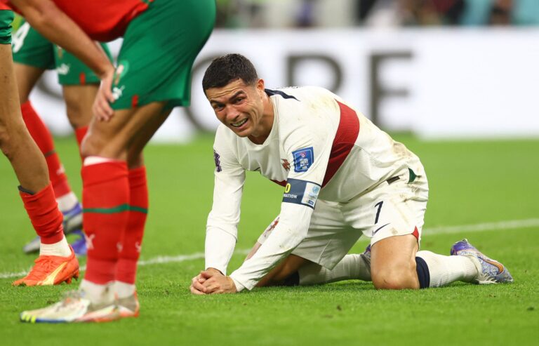 Kristiano Ronaldo nuk kthehet në shtëpi me ekipin portugez pas humbjes me Marokun