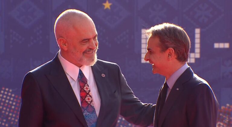 Kryeministri Mitsotakis flet për çështjen e detit me Shqipërinë: Kemi bërë progres, çështja do shkojë në Hagë