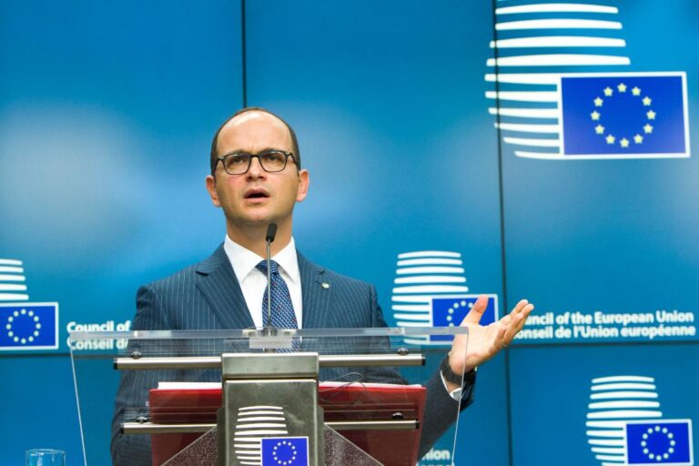 Samiti në Tiranë, Ditmir Bushati: Duhet lexuar si shprehje e investimit të BE-së në rajon