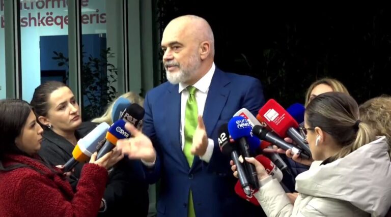 Rama: S’ka krisje dhe as nuk është thyer etika diplomatike me ambasadoren Kim