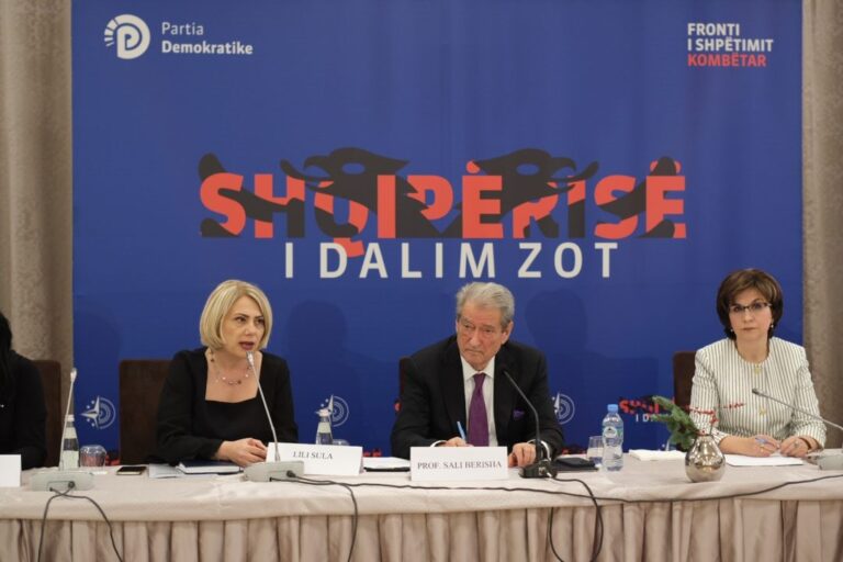 Ligji për Arsimin e Lartë, Berisha akuzon: Rama do t’i japë goditjen përfundimtare universiteteve