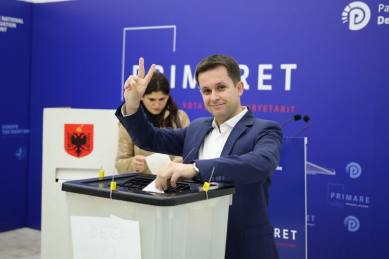 Mjeku Ilir Alimehmeti merr postin e rëndësishëm në PD