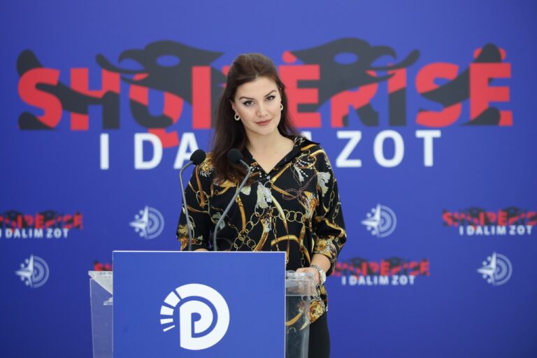 Shifrat e të punësuarve në administratë, PD: Alarm për zgjedhjet vendore