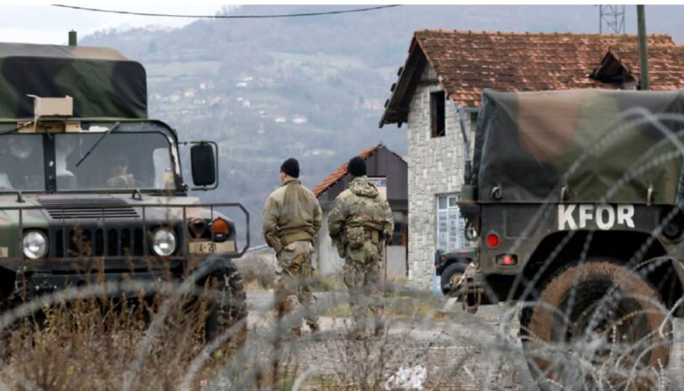 KFOR: Dialogu, mënyra e vetme për të ulur tensionet në veri të Kosovës