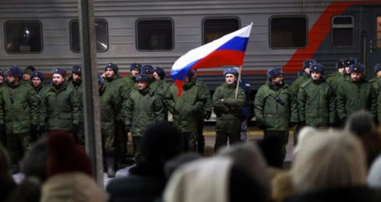 New York Times: Pse Rusia po humb luftën në Ukrainë